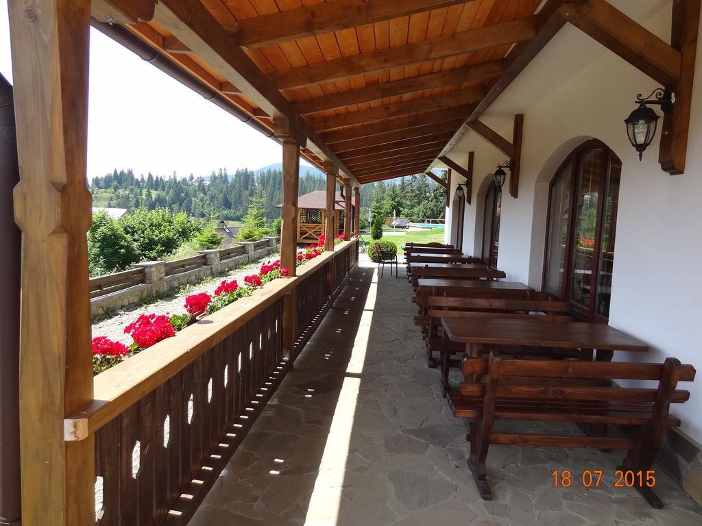 Alpenhof Pansion Hotel Szlavszke Kültér fotó