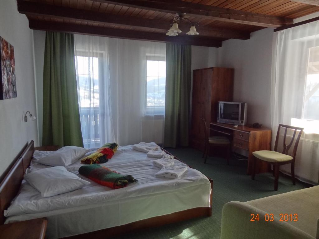 Alpenhof Pansion Hotel Szlavszke Szoba fotó