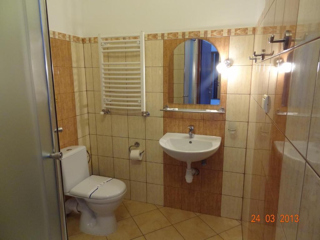 Alpenhof Pansion Hotel Szlavszke Szoba fotó